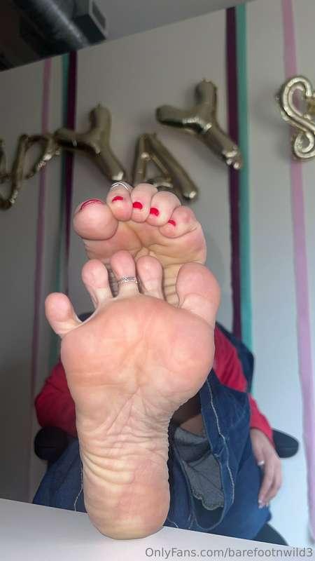 barefootnwild3 image #3