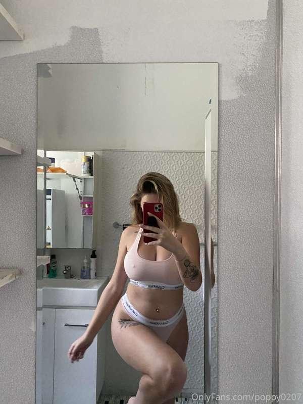 Heyyy, so I know you’ve alllll been chomping at the bit for ..