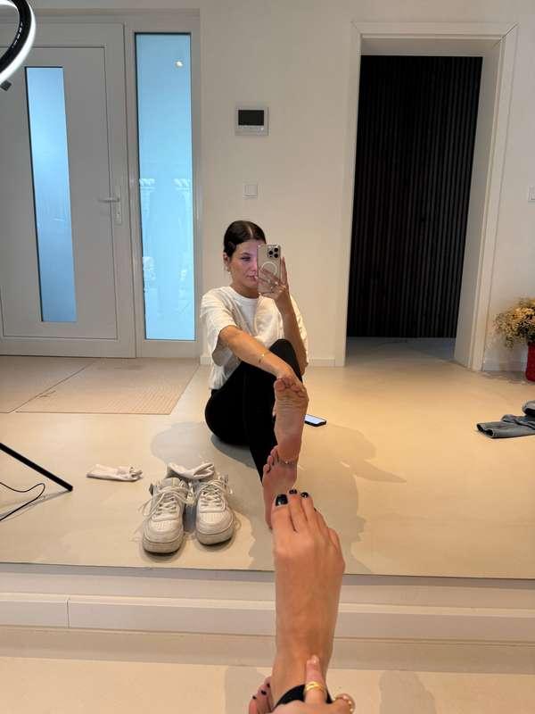 germangirlnextdoor95 image #1