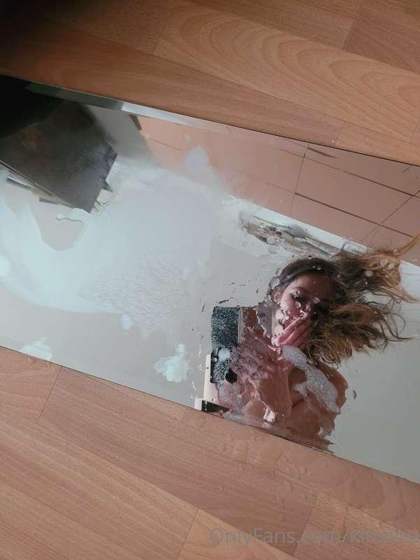 Muss dazu noch etwas gesagt werden?! 

Check gleich mal dein..