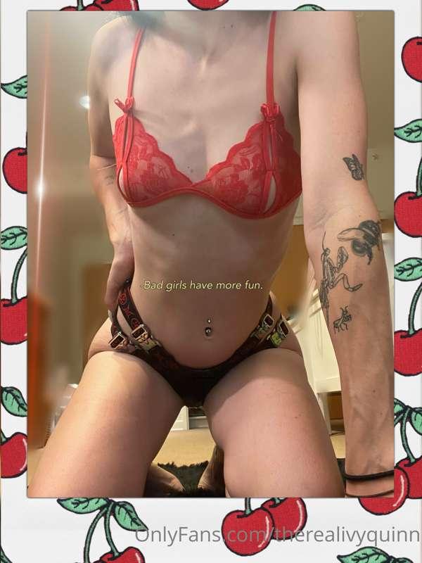 therealivyquinn image #3