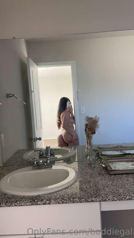 Mommy says hi