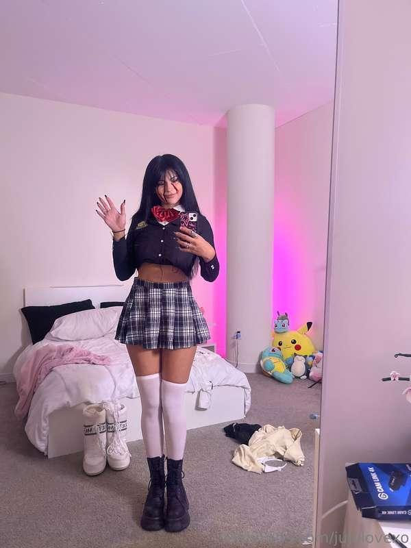 some of you guys were asking to see pics of my gogo yubari c..