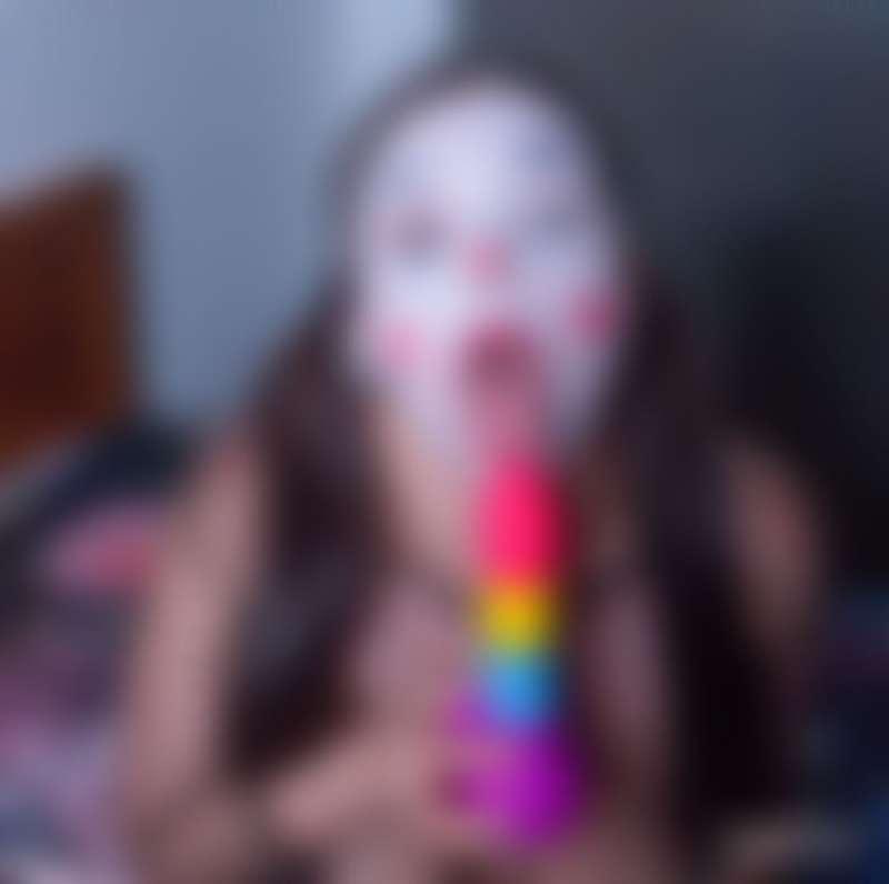 This one is for my clown tongue lovers. You know who you are 👅💦💦

#clown #clowngirl #clownmakeup #clownnose #bigtits #naturaltits #bigboobs #fishnets #bodystocking #cougar #tease #topless #tongue #shaved #tonguefetish #tongue #fyp