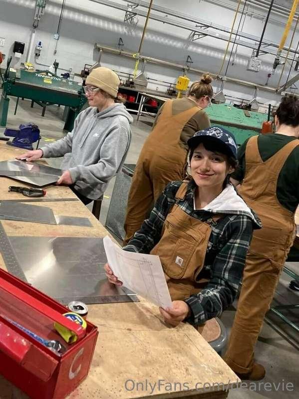 Trade school 🛠️ ... Hope everyone's been having an awesome s..