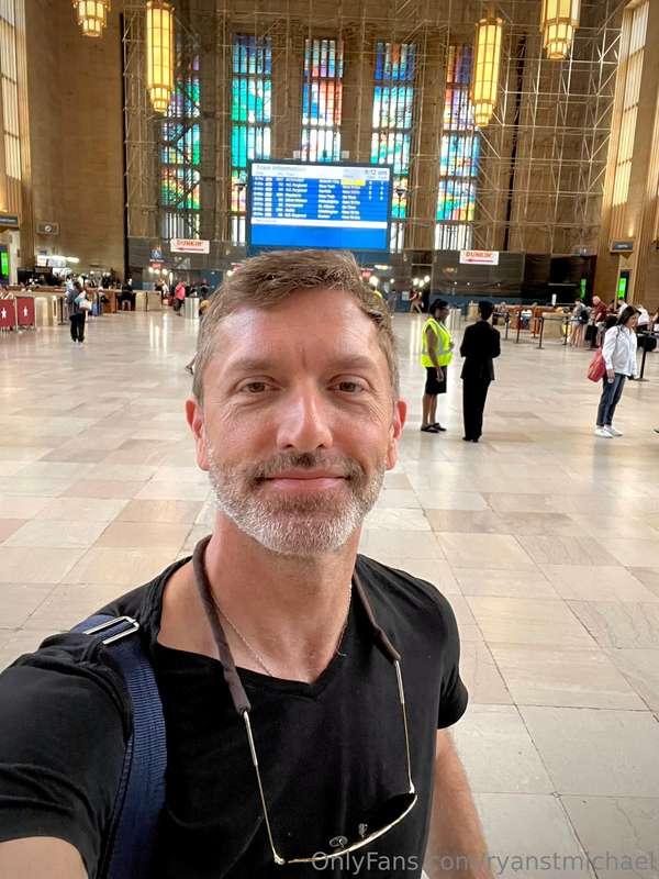 Philly 🔔 🚊—>New York City 🗽