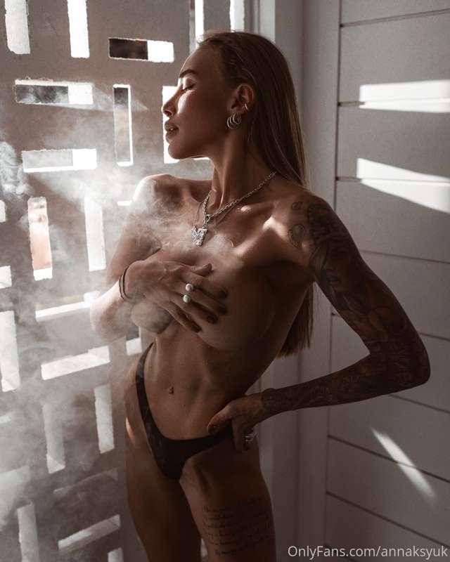 I want to hear you breathing hard in my ear today.🤤✨