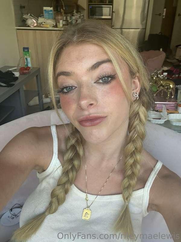 leave a tip if you like my braids.. then shoot me a message😉