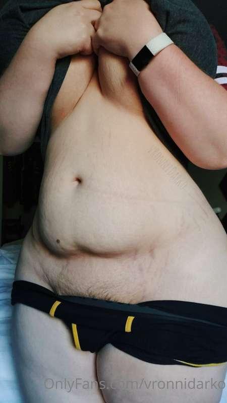 thecurvyprince image #2
