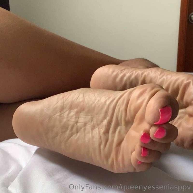 Cum see more of me😘