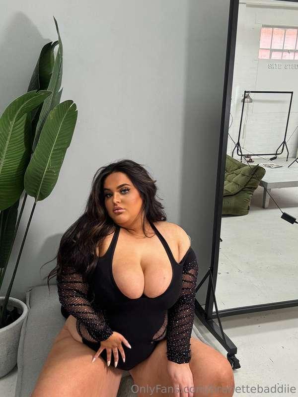 Mmmm daddy play with me today