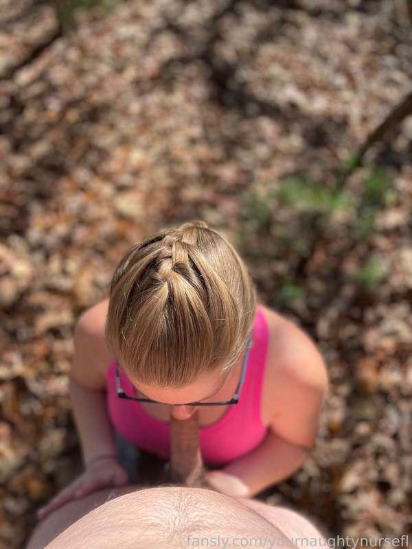 Sneakin’ off the trail for a BJ session 😉
My favorite part of hiking 🥾
DM me for the full video 😉