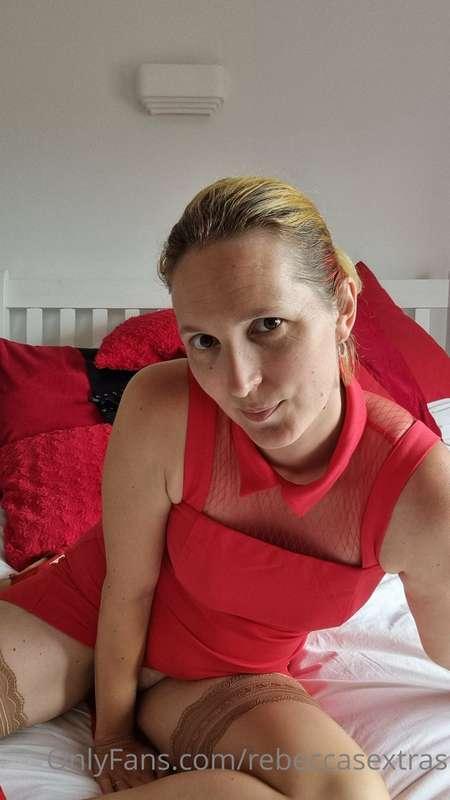 rebeccasextras main image