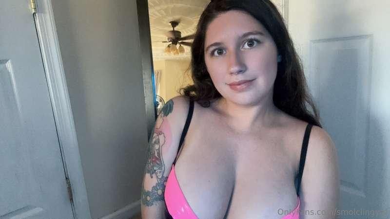 New photo and video set coming to your inbox soon 🥰