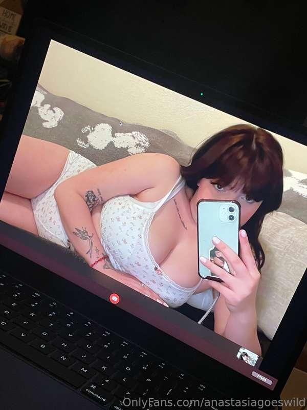 Can't wait to see you all on my live TONIGHT at 6pm PT for a..