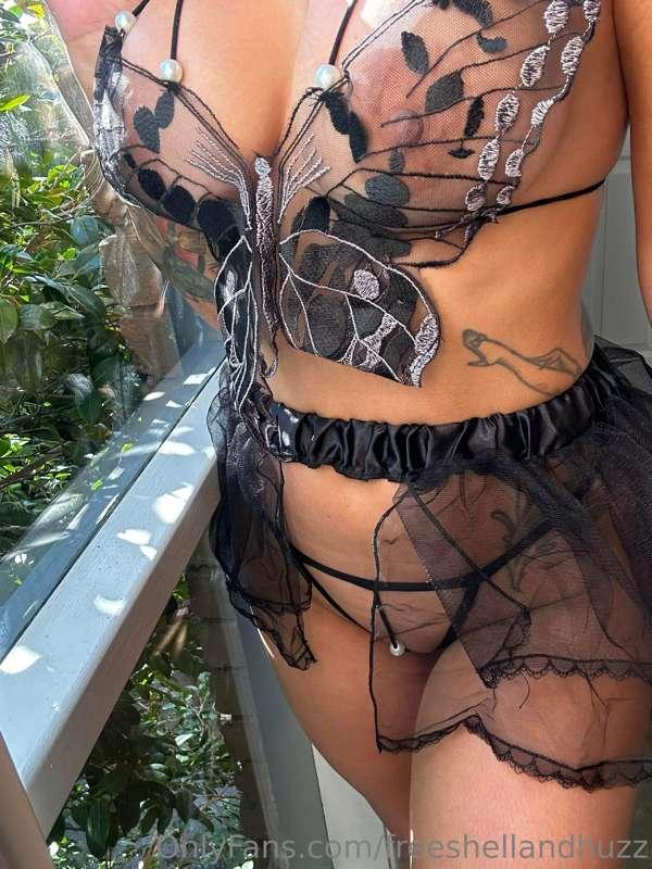 freeshellandhuzz image #1