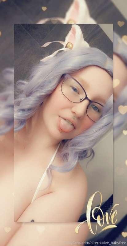 💜💜💜💜💜 my new ear clips came in! They're so cute!