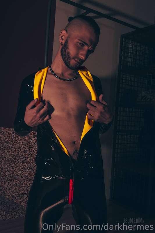 When u unwrap a latex gift