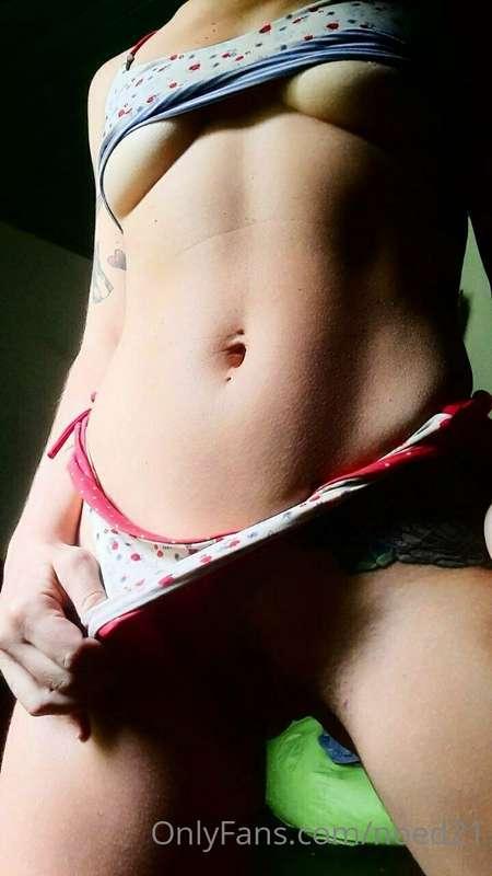 🔥 She is @inannafire : Perfect body, Beautiful face, Horny l..