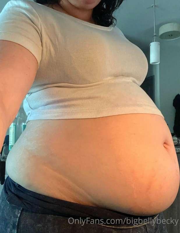 taco bell belly 🤤 i’m going to need more than this 🤭😏