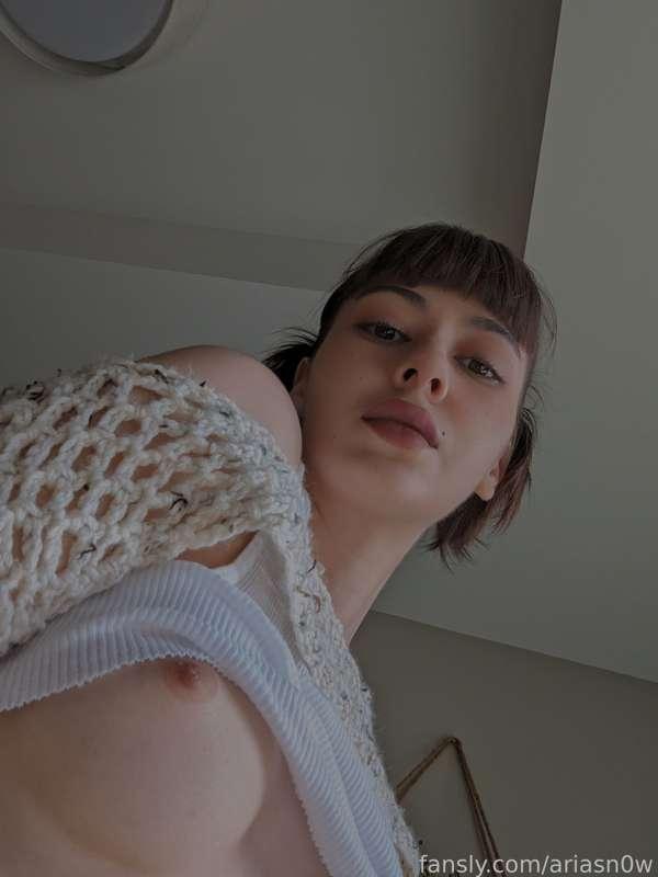 ariar0e image #1
