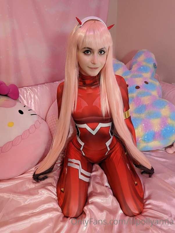 Did an 02 cosplay the other day🙈💞 I think it was very flatte..