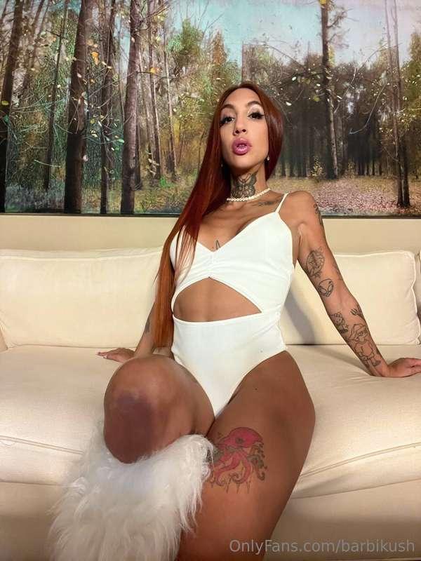 Hey babe, you still have time to subscribe to my VIP page @b..