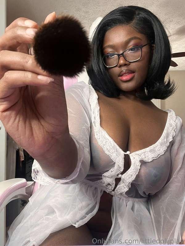 wait... let me brush it off🤪