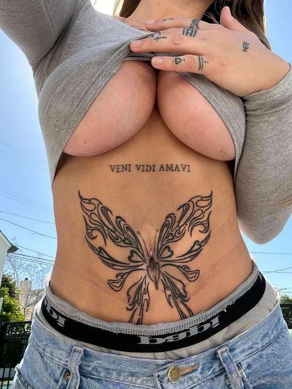 DM me if you’re currently about to stroke your dick <3 I wan..