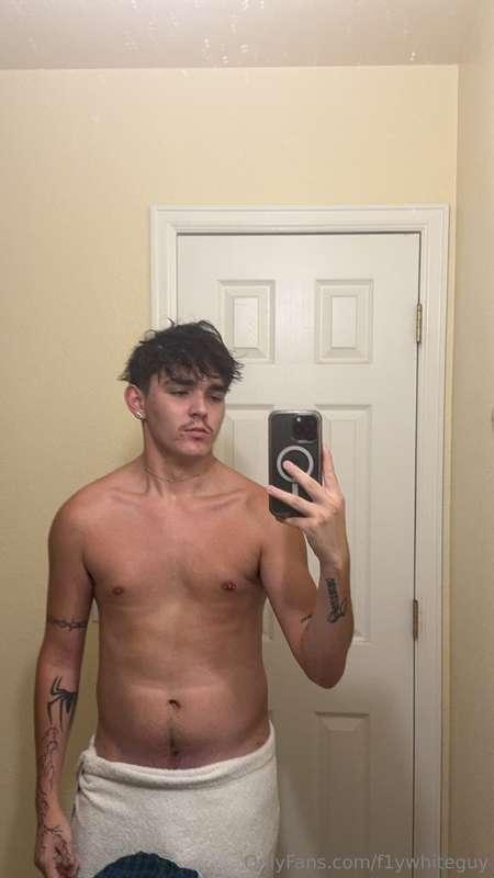f1ywhiteguy image #2