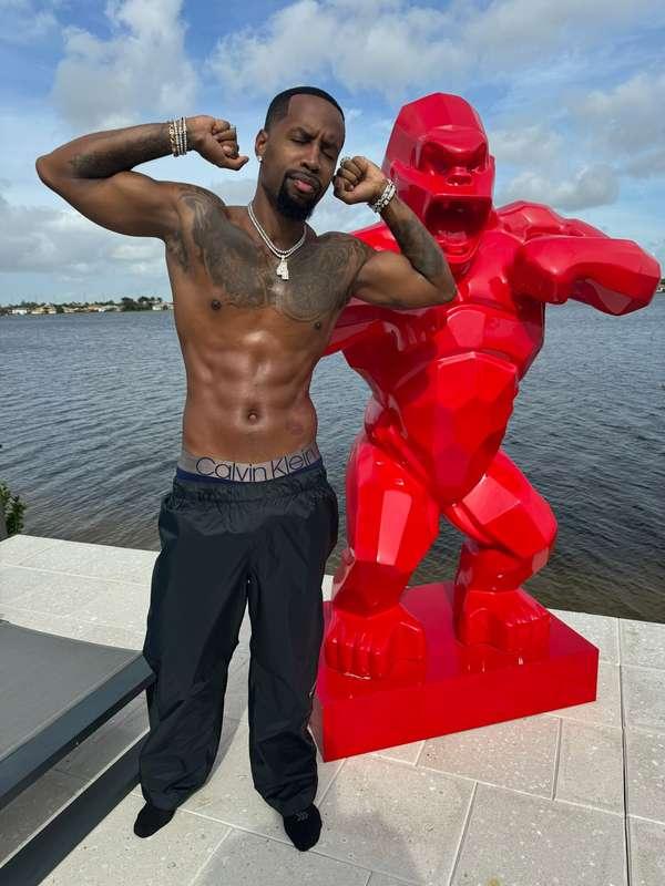 💪🏿🦍🤪