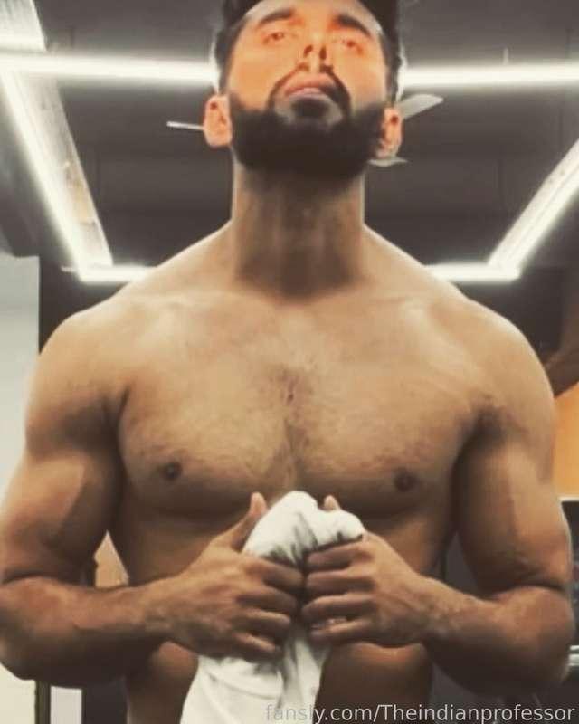 theindianprofessor image #2