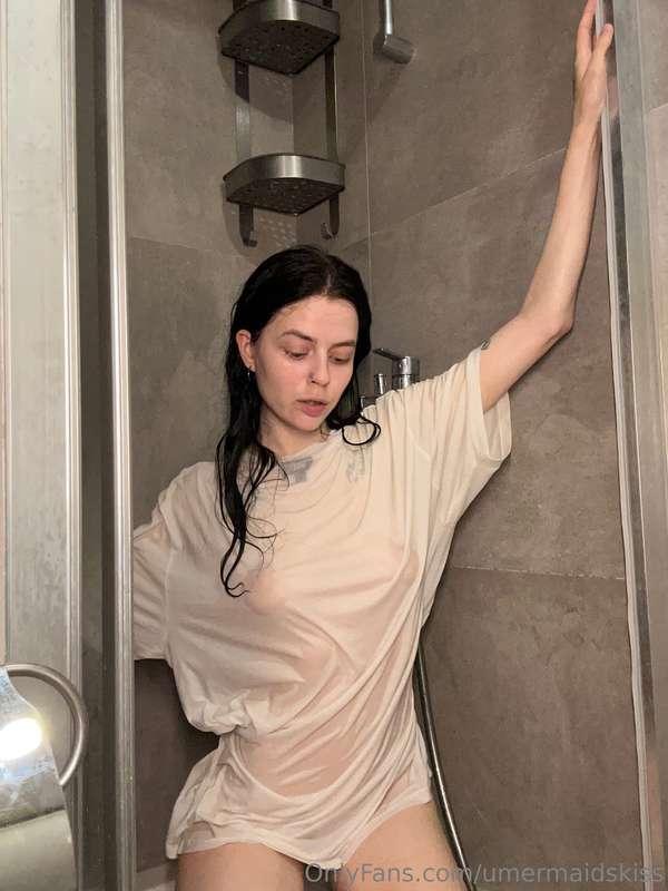 The sound of water, the soft glow of the room, and me just s..