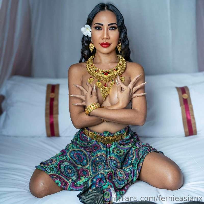 Modern Thai Style Shoot