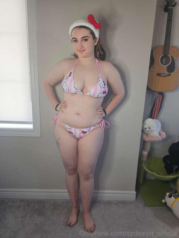 Today we are keeping the Hello Kitty theme alive! All also p..