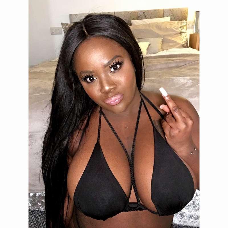 Swipe to see my innocent side 😇