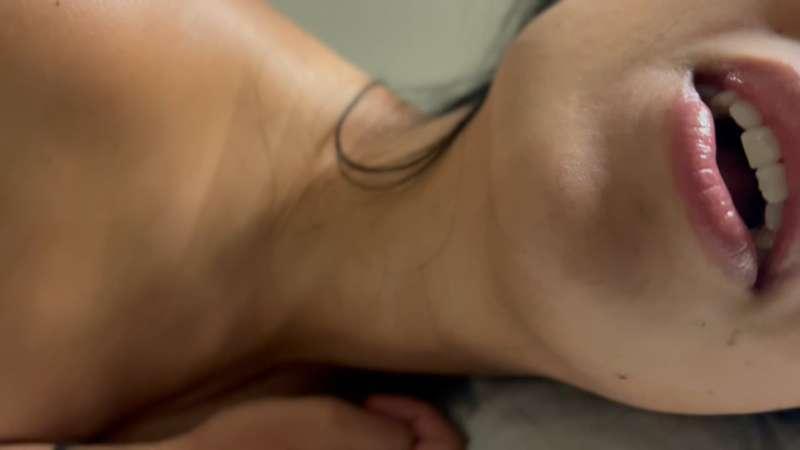 Licking in bed