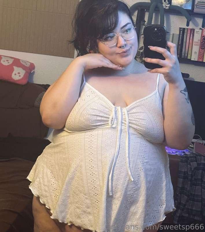 looking extra wide as i work on getting through messages!! i..