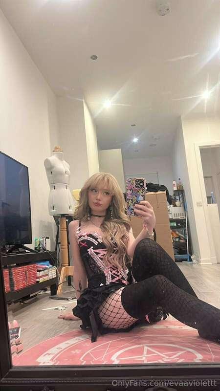Should we keep it going?? https://onlyfans.com/743271364/eva..