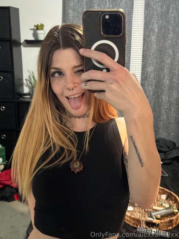 Chilling for the night 😴 let’s have some fun ;)