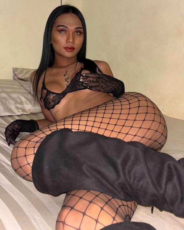 I am Thai Ladyboy Chalisa, From Bangkok, Thailand😘 I want to..