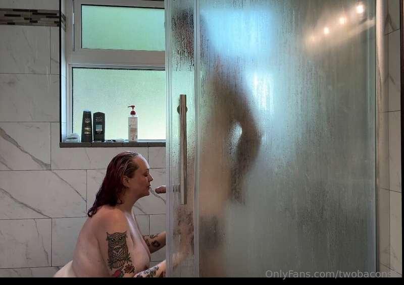 Some steamy shower sex is cumming your way 🥵💦