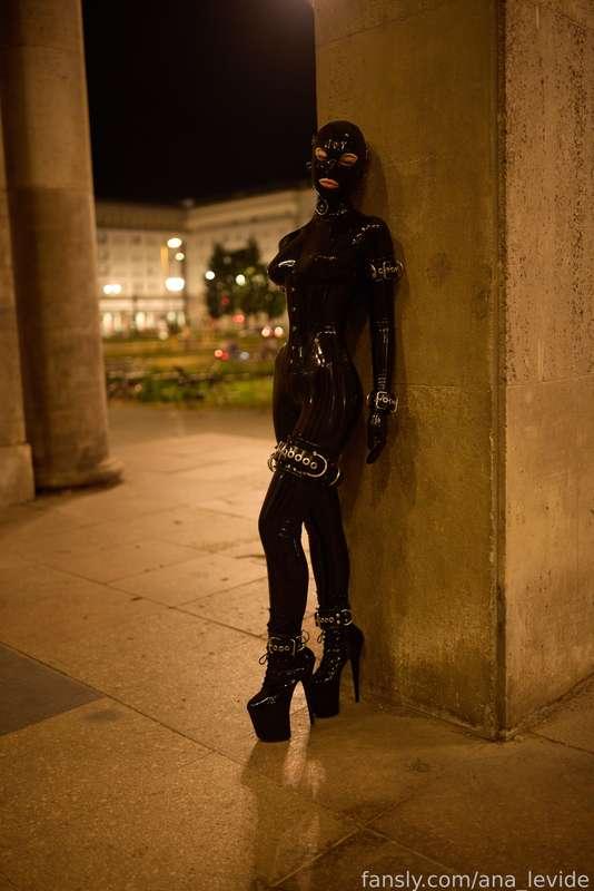 ana_levide image #117