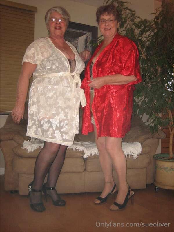 Sue and Donna In Rago Girdles , Oct 1 2024 Ohhh yes, now tha..
