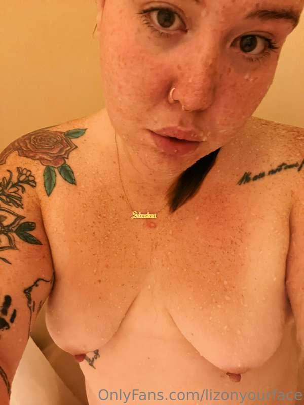 lizonyourface image #0