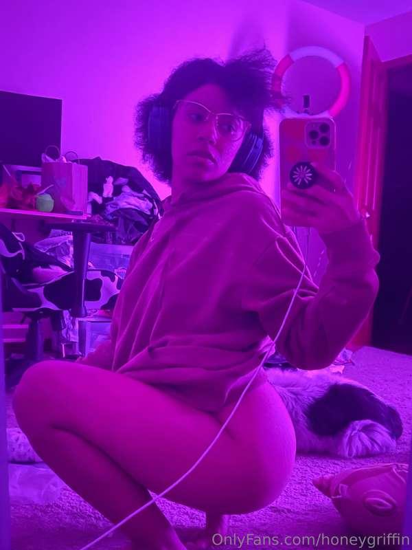 Why do I feel sexiest like this? 😅