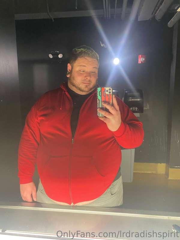 This underbelly lighting tho