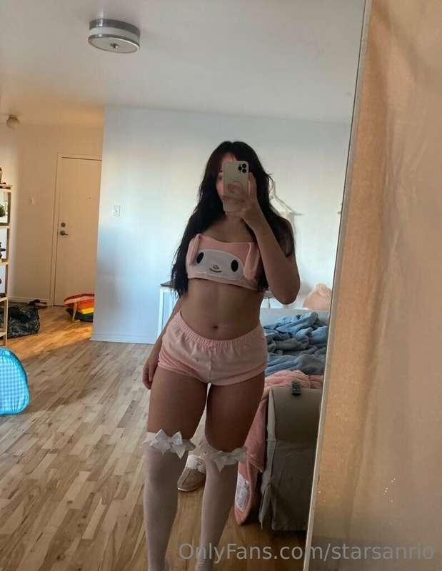 Your Favorite internet girlfriend ❤️
