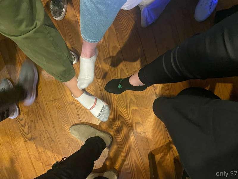 Message me if you wanna see my friends feet with the socks o..