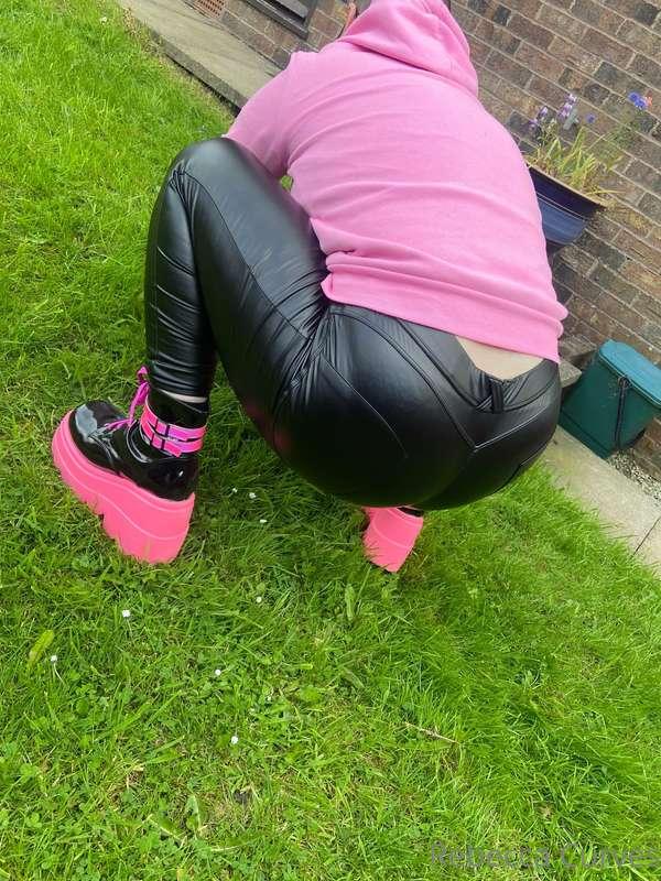 curvesrebecca69 image #7